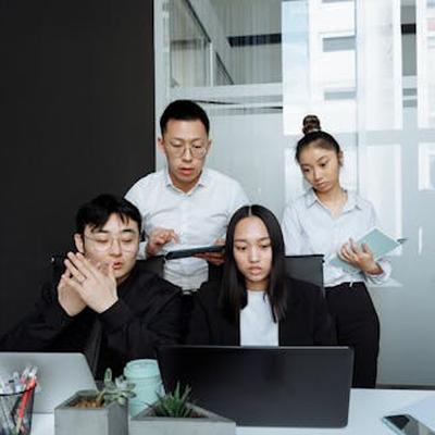 柏朋震