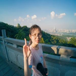 弓旭馨